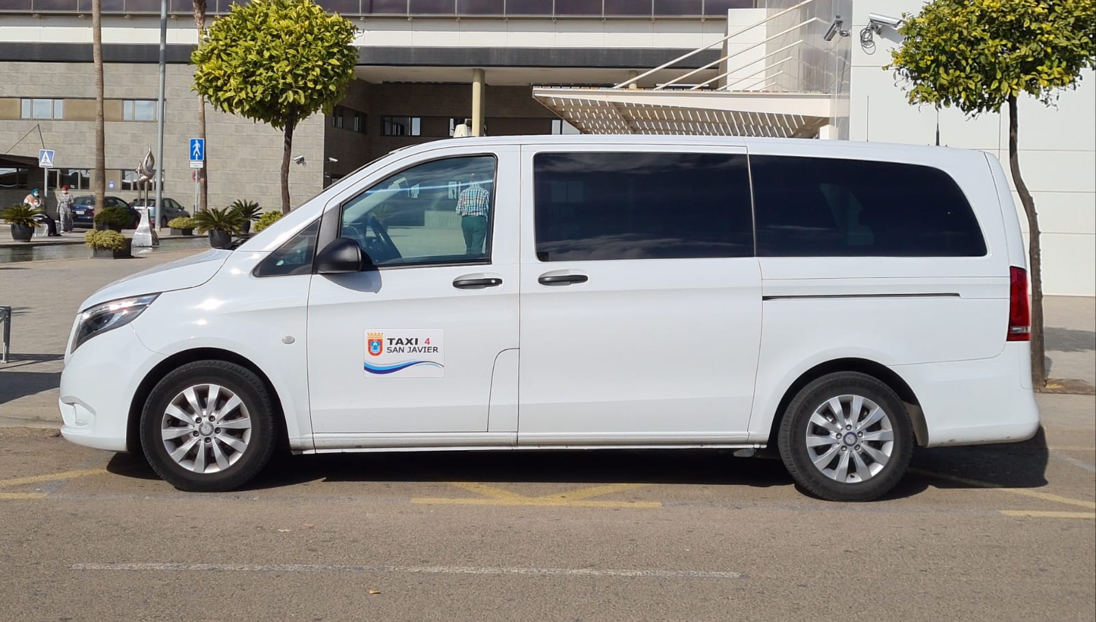 D3C234FE 2F9C 4E11 9DD1 2099D18C4E1A